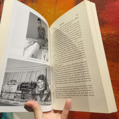 Sách - Gun Baby Gun: A Bloody Journey into the World of the Gun by Iain Overton