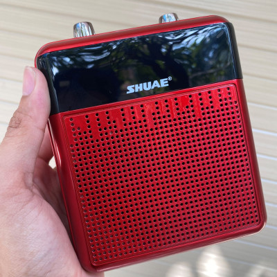 Loa trợ giảng Shuae SM918 - Máy trợ giảng kèm micro cài tai không dây - Kết nối Bluetooth, AUX, USB, SD card, FM - Công suất 15W - Có echo hát karaoke dễ dàng - Pin sạc dung lượng lớn cho thời gian sử dụng lên đến 6h - Hàng nhập khẩu