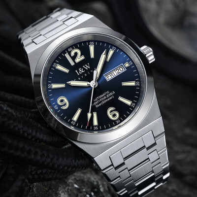 Đồng hồ nam chính hãng IW CARNIVAL IW730G-1 Kính sapphire ,chống xước ,Chống nước 50m ,Bảo hành 24 tháng,Máy cơ (Automatic),dây kim loại thép không gỉ 316L, mặt xanh thiết kế đơn giản dễ đeo