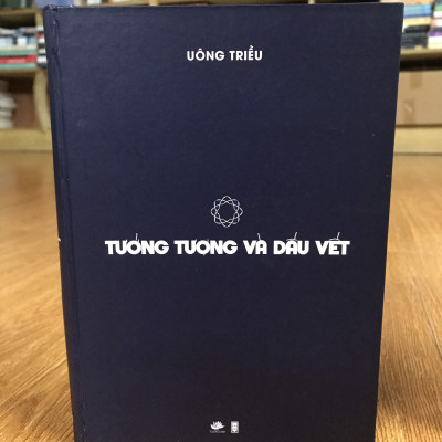 Combo sách Tưởng tượng và dấu vết + Chân dung Dorian Gray (bản bìa cứng tặng kèm bookmark)