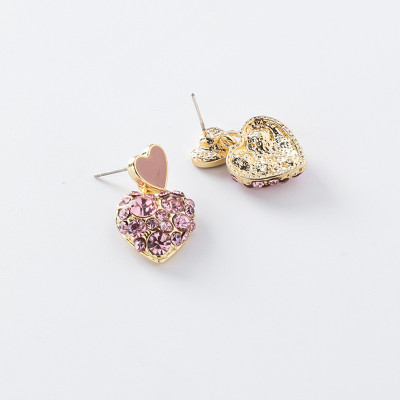 Bông Tai Nữ Họa Tiết Trái Tim Ngọt Ngào Sang Trọng