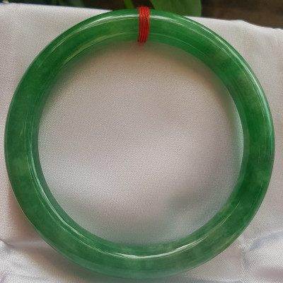 Vòng tay Nam Nữ đá Cẩm Thạch Đậu Lý QC size lớn 64mm x cọng 10mm Vòng màu xanh đậu lý bông bóng đẹp Anh Chị tay to Cân Nặng 73kg- 85kg đeo ạ