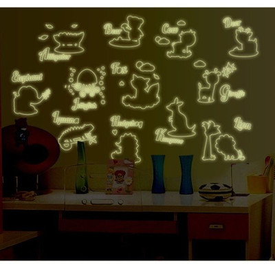 Decal dán tường Dạ quang đàn thú AmyShop DDQ010