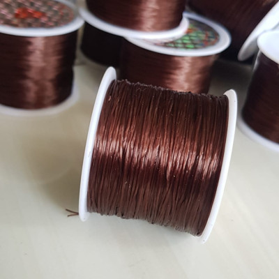 Cuộn Dây Thun CO GIÃN màu Nâu chuyên xỏ vòng đeo tay hạt chuỗi  Dây này là dây thun chuyên xỏ vòng chuỗi màu Nâu, có đủ màu Anh Chị đang đeo chuỗi muốn thay dây khác cho vòng thì đặt cuộn Thun chỉ này nhé