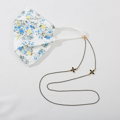 Dây đeo kính hoa đá đen ân tượng thời trang