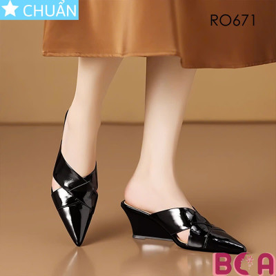 Đế xuồng bít mũi cao gót 5 cm RO671 ROSATA tại BCASHOP tinh tế và sang trọng lại vô cùng êm ái và dễ kết hợp mọi set đồ
