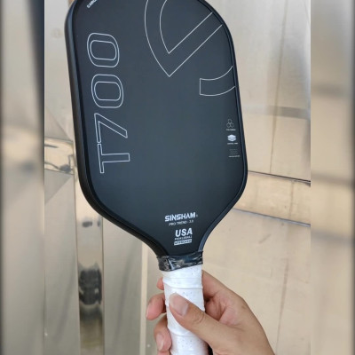 Vợt Pickleball Mặt Nhám Full Cacbon T700 Dày 16mm,Siêu Bền + Tặng Kèm Túi Chống Sốc Và 4 Bóng