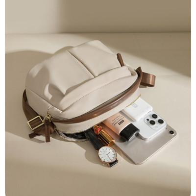 Túi đeo chéo nữ phong cách dễ thương – BEE GEE DCNU1049