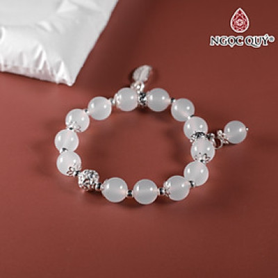 Vòng tay đá mã não trắng mix charm bạc hạt 8mm mệnh thủy kim - Ngọc Quý Gemstones