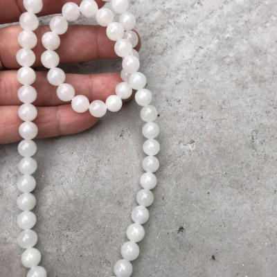 Vòng Chuỗi Đeo Cổ Đẹp Mới Đá Ngọc Hoà Điền Tự Nhiên  Size 8mm Màu Trắng Ngọc Đẹp  Nữ mệnh Kim mệnh Thủy ạ