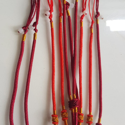 Sợi Dây Đeo cổ mới ĐỎ Kiểu dạng rút đẹp Size 3mm x dài trồng cổ Anh Chị tự chỉnh theo ý 23cm - 30cm Phối với mặt Phật, mặt dây chuyền nam nữ đeo được hết rẻ đẹp ạ