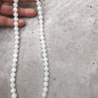 Vòng Chuỗi Đeo Cổ Đẹp Mới Đá Ngọc Hoà Điền Tự Nhiên  Size 8mm Màu Trắng Ngọc Đẹp  Nữ mệnh Kim mệnh Thủy ạ