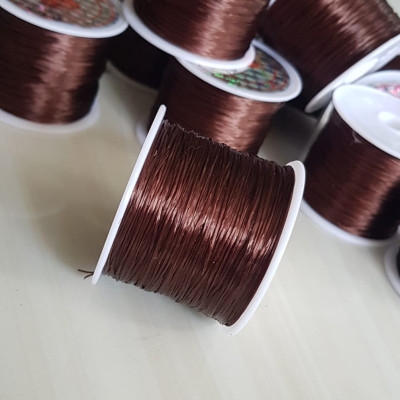 Cuộn Dây Thun CO GIÃN màu Nâu chuyên xỏ vòng đeo tay hạt chuỗi  Dây này là dây thun chuyên xỏ vòng chuỗi màu Nâu, có đủ màu Anh Chị đang đeo chuỗi muốn thay dây khác cho vòng thì đặt cuộn Thun chỉ này nhé