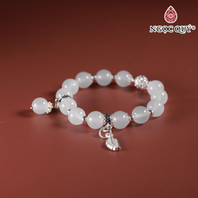 Vòng tay đá mã não trắng mix charm bạc hạt 8mm mệnh thủy kim - Ngọc Quý Gemstones