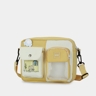 Túi đeo chéo nữ đi chơi, túi xách nữ đeo vai messenger kèm huy hiệu hoạt hình dễ thương IDIGO FF6 - 2017