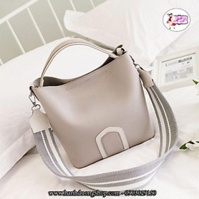 Túi thời trang cực xinh, chất liệu da thật cao cấp, phối màu thời trang, có dây đeo dài tiện dụng - Hạnh Dương