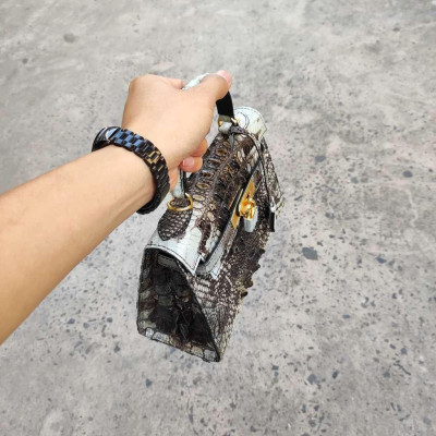 Túi xách nữ Da cá sấu nguyên thủy mộc mạc!