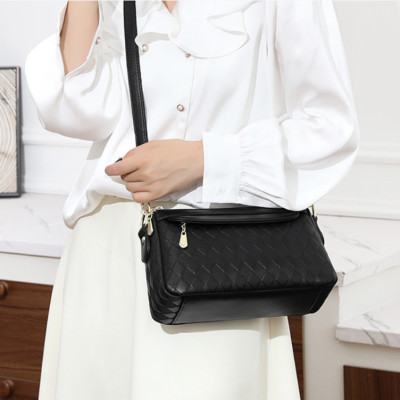 Túi xách nữ thời trang công sở cao cấp phong cách mới