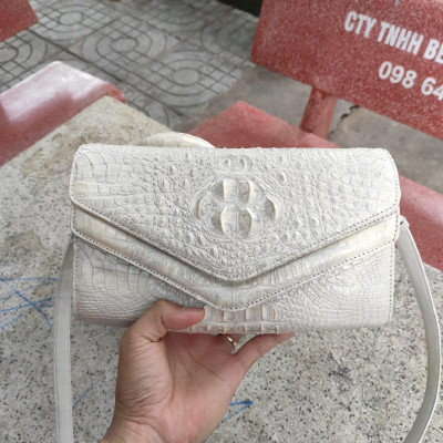 Túi nữ da cá sấu Bạch Tạng 