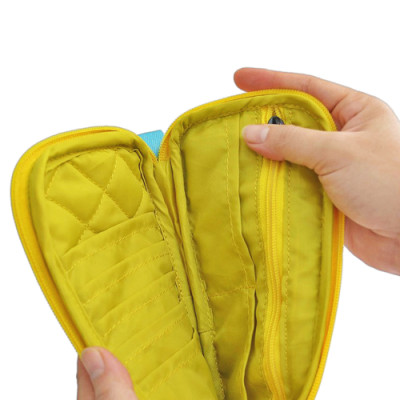 Ví Cầm Tay Mikkor Organiser Limited OL 002 - Họa Tiết Quạt