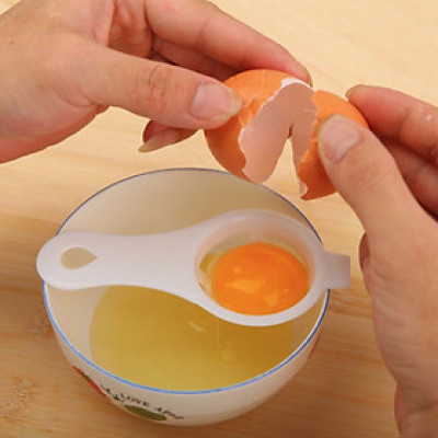 Dụng Cụ Tách Lòng Đỏ Trứng Gà Thông Minh Tiện Dụng  Hàng Loại 1 - Đồ Gia Dụng Không Thể Thiếu Của Chị Em Nội Trợ - Màu ngẫu nhiên