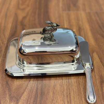 Khay đựng bơ kèm dao mạ Edzard bạc Hàng chính hãng