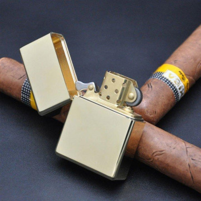 Vỏ Hộp Quẹt Bật Lửa Xăng Đá Zorro Z912S Nắp Khít Giữ Xăng Cực Tốt