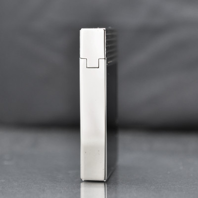 Vỏ Hột Quẹt Bật Lửa Upon D143T Sơn Mài Đen Họa Tiết Kim Cương - Dùng Gas Đá Cao Cấp