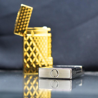 Vỏ Hột Quẹt Bật Lửa Upon Xăng Đá 1 Lỗ Hoa Văn Kim Cương 3D Sang Trọng DX28