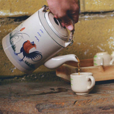 Bộ Tách Trà Con Gà - Gốm Sứ Mỹ Nghệ Vẽ Tay - Phong Cách Nam Bộ xưa - Dung tích 1 lít 