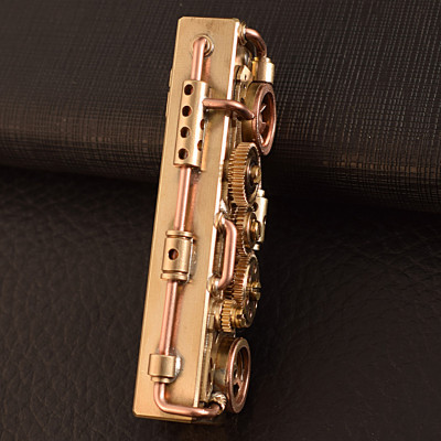 Vỏ Hột Quẹt Bật Lửa Xăng Đá Thủ Công TC1907 Mô Tả Cỗ Máy Cơ Khí Lộ Thiên Bằng Đồng Cực Chất