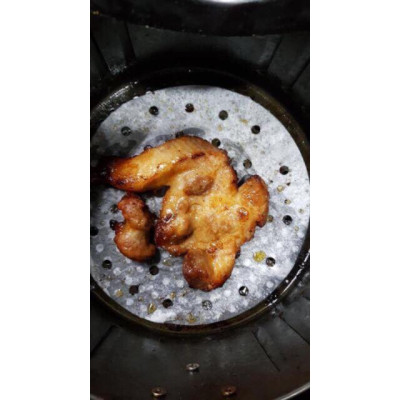 Giấy nến đục lỗ lót nồi chiên không dầu loại 4 lít, 4.5 lít, 5 lít, 6.5 lít - Size 21cm - 100 tờ - siêu tiện dung