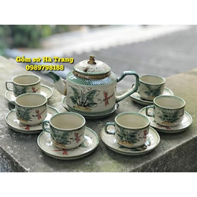 Ấm chén Bát Tràng vẽ thủ công hoạ tiết chuồn khoai
