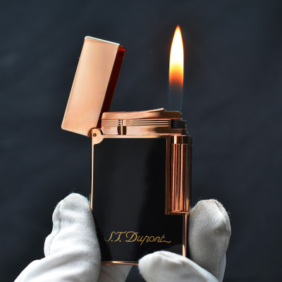 Vỏ Hột Quẹt Bật Lửa Gas Đá Upon Sơn Mài Đen Nắp Mạ Màu D131H