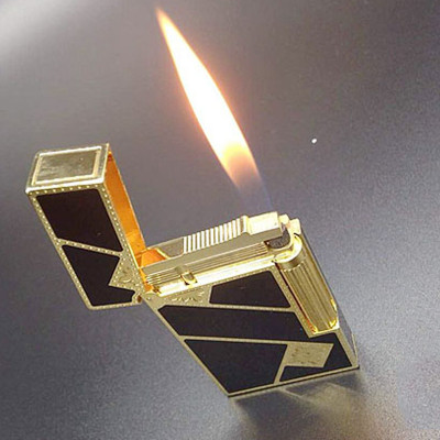 Vỏ Hột Quẹt Bật Lửa Upon Sơn Mài Ô Vuông Chéo D56V Màu Đen Viền Vàng - Dùng Gas Đá Cao Cấp