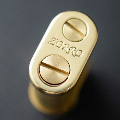 Vỏ Hột Quẹt Bật Lửa xăng đá Zorro Z588-101 thiết kế nhỏ gọn tiện dụng - dùng xăng bấc đá cao cấp