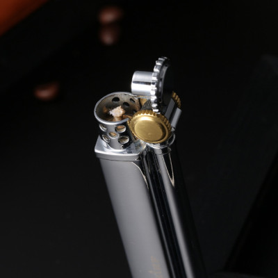 Vỏ Hột Quẹt Bật Lửa xăng đá Chief CF-002 thiết kế đẹp độc lạ - dùng xăng bấc đá cao cấp