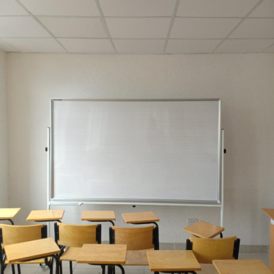 Bảng Di Động 02 Mặt Bút Lông Cao Cấp Bavico Trắng - KT 1,2x2,4m