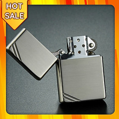 Vỏ Hột Quẹt Bật Lửa Hộp Quẹt Xăng Đá Zorro Z5000B Họa Tiết Chặt Góc Màu Vàng / Bạc - Dùng Xăng Bấc Đá Cao Cấp