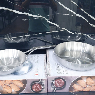 Chảo inox Nguyên khối nông lòng SEKA SK6030, sử dụng cho mọi loại bếp