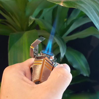Vỏ Hột Quẹt Bật Lửa Gas  COB-160 Khò 2 Tia Mạnh Mẽ Nhìn Rõ Lượng Gas - Nhiều Màu
