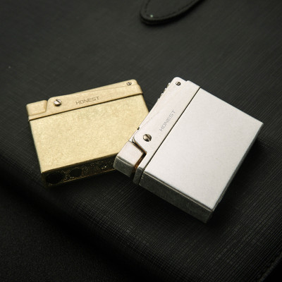 Vỏ Hột Quẹt Bật Lửa Gas Đá Honest BCZ-4004 Thiết Kế Nhỏ Gọn Sang Trọng Nhiều Hình - Dùng Gas Đá Cao Cấp