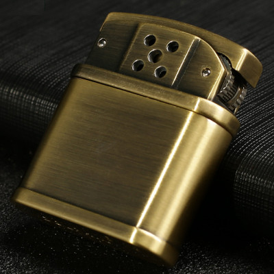 Vỏ Hột Quẹt Bật Lửa Xăng Đá Dolphin HY683 Thiết Kế Độc Lạ Sang Trọng Màu Vàng - Dùng Xăng Bấc Đá Cao Cấp