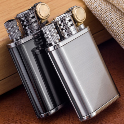 Vỏ Hột Quẹt Bật Lửa Xăng Chief CF210 Thiết Kế Đẹp Độc Lạ 2 Trong 1 - Dùng Xăng Bấc Đá Cao Cấp