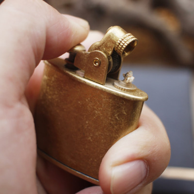 Vỏ Hột Quẹt Bật Lửa Xăng Đá Zorro Z507 Thiết kế đẹp độc lạ - dùng xăng bấc đá cao cấp