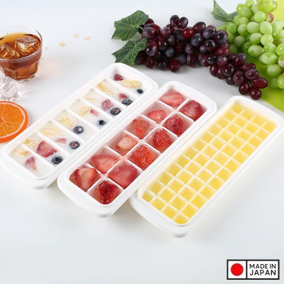Khay làm đá có nắp đậy Inomata Ice Tray 12 viên