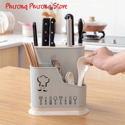 Ống Đựng Đũa Thìa Có Móc Treo Kèm Khay Cắm Dao Kéo Nhựa VN ( giao màu ngẫu nhiên ) - Tặng 1 móc dán tường to