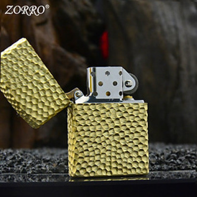 Vỏ Hột Quẹt Bật Lửa Xăng Đá Zorro Z139 Thiết Kế Độc Lạ -Màu Vàng