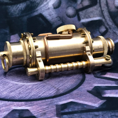 Vỏ Hột Quẹt Bật Lửa Xăng Đá Đồng Khối TC07 Thiết Kế Độc Lạ Màu Vàng - Dùng Xăng Bấc Đá Cao Cấp