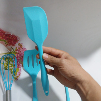 Bộ Dụng Cụ Làm Bánh 5 Món Silicone Cho Nhà Bếp - T0126